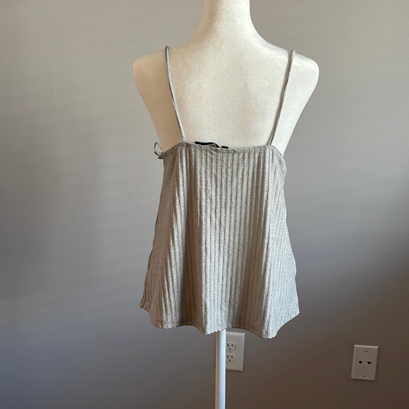 Silver Tank - Picture 2 of 2